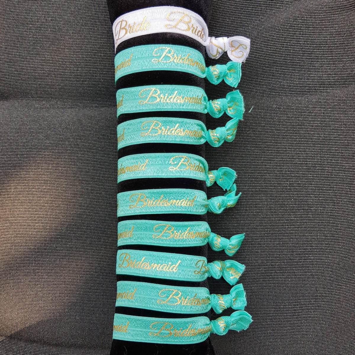 10-delige elastische armbanden set Bride wit en Bridesmaid mint - vrijgezellenfeest - trouwen - armband