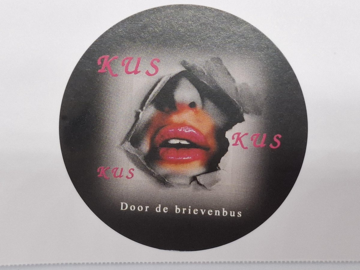 SLUITSTICKERS KU KUS 10 stuks – 50 mm – kus door brievenbus - geweldig - Kadosticker – gift – bedankt - Sluitzegel – cadeau sticker