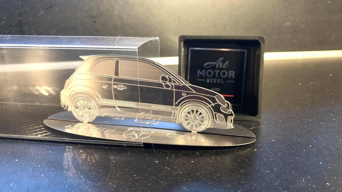 Silhouet schaalmodel 1:43 Fiat Abarth 500 RVS gegraveerd