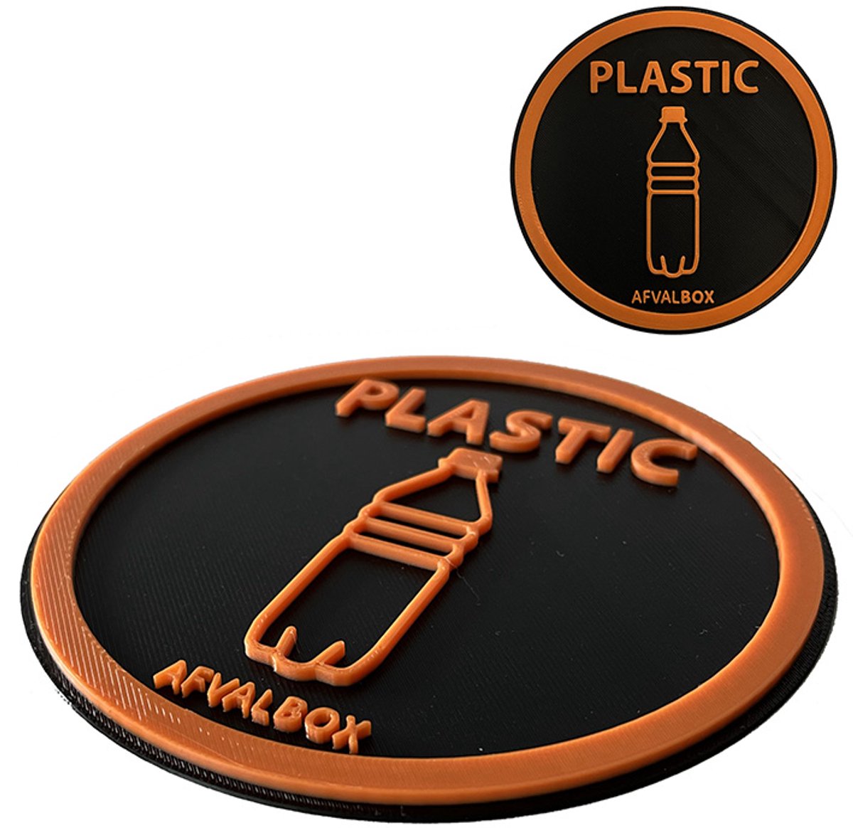 Afvalsticker Plastic – 3D Opdruk – Bio Kunststof Bordje – Met tape – Ø12 cm – 3 mm Dik