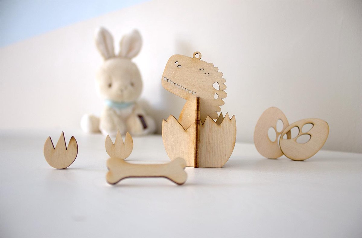 Baby dino uit ei- 3D houtmodellen -Zet-zelf-in elkaar - Babykamer decoratie - kamer decoratie - kinderknutselwerken