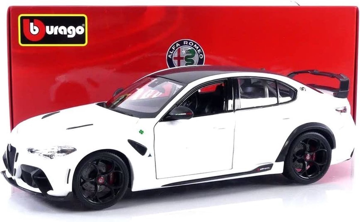 Alfa Romeo Giulia GTAm - 1:18 - Bburago