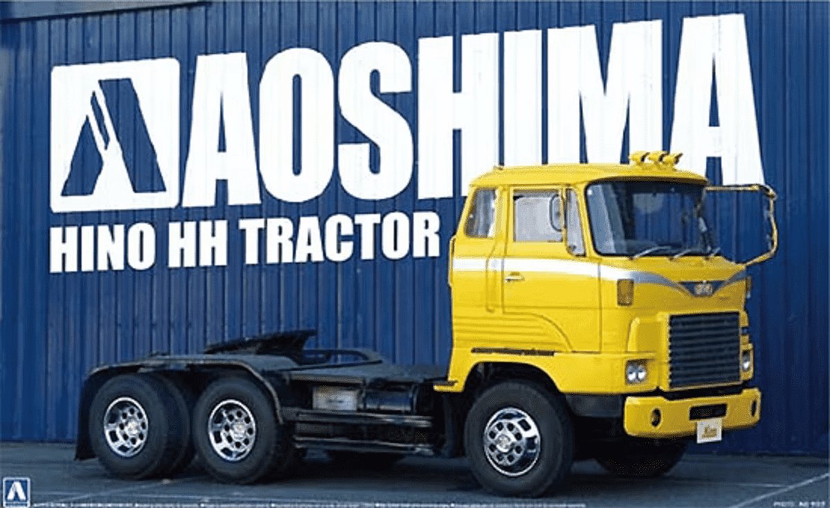 1:32 Aoshima 00773 Hino HH Tractor Truck Plastic kit