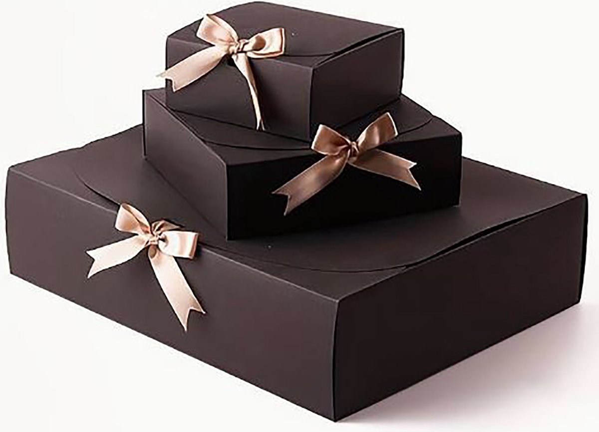 Cadeauset met Acrylverf, penselen, schetsboek, gum etc.