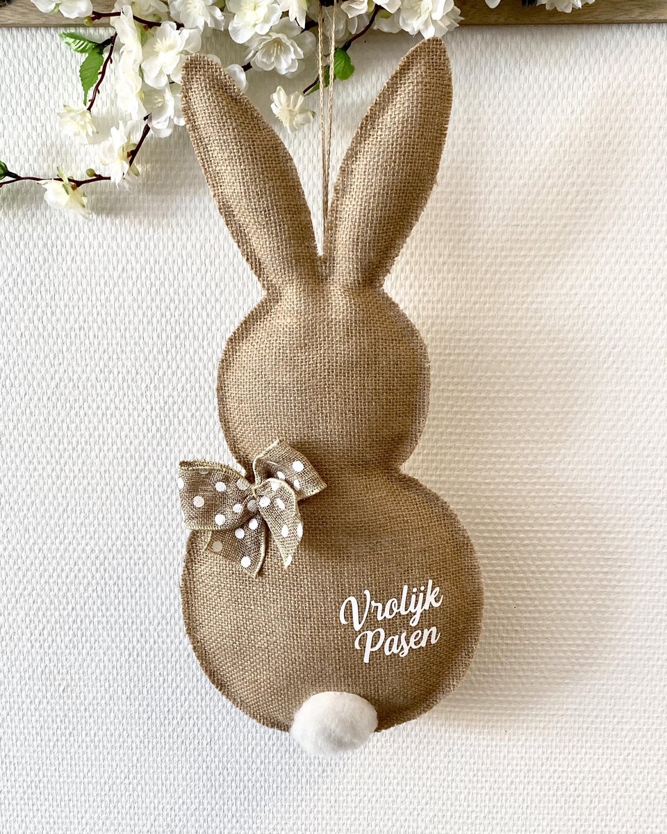 Paashaas van jute