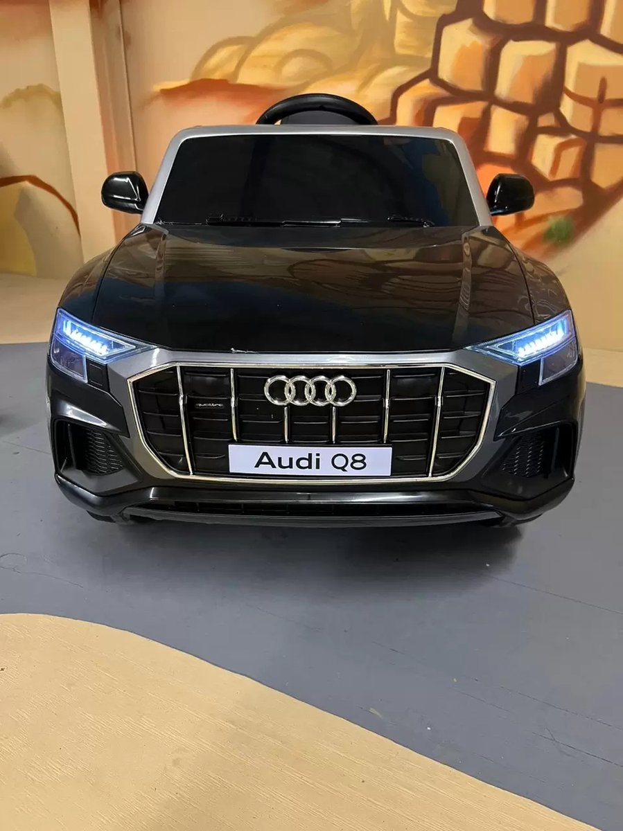 Kars Toys - Audi Q8 - Elektrische Kinderauto - met Afstandsbediening - Zwart