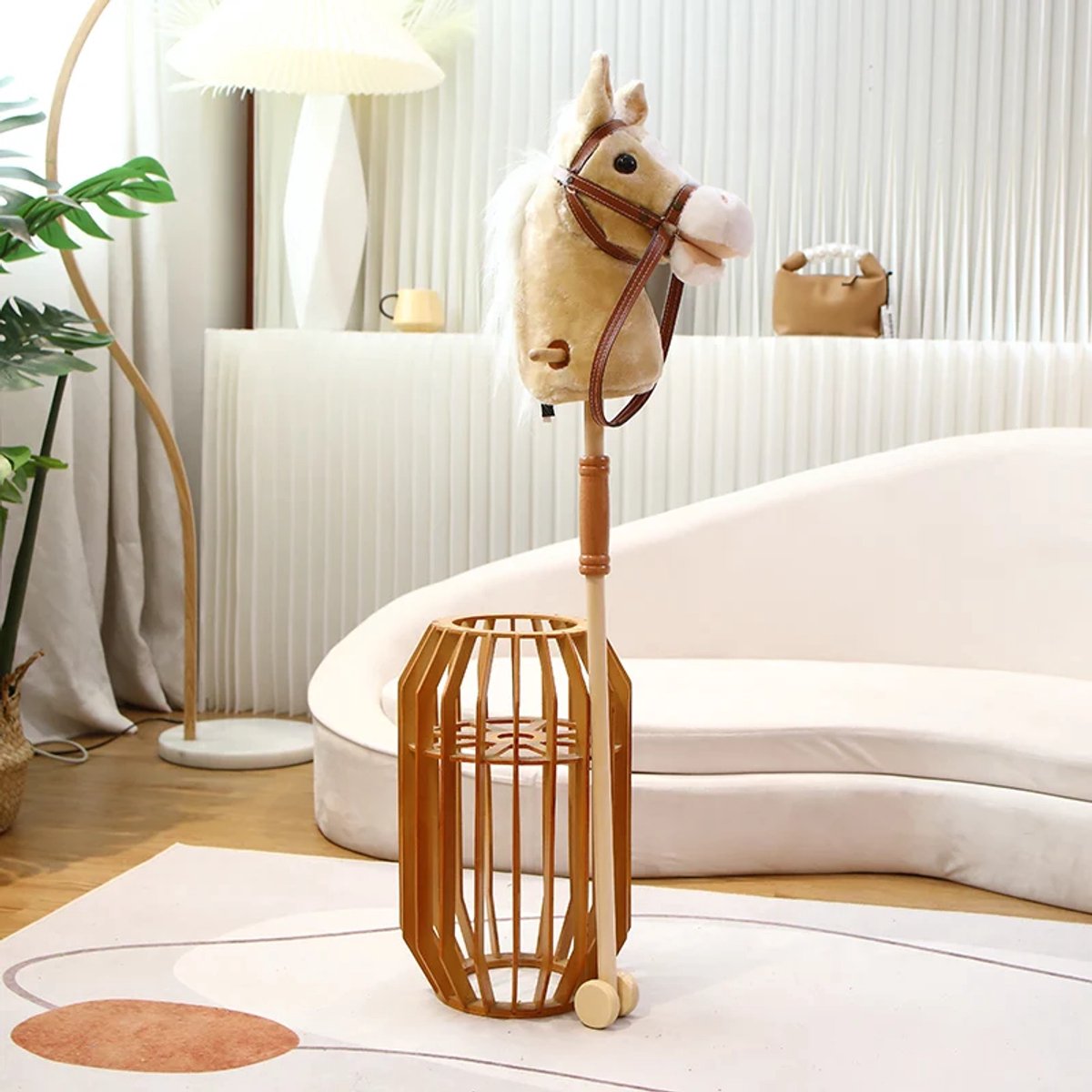 BOECK - Hobby Horse Stokpaard - Hobby horse stokpaarden - Met geluid - Houten speelgoedpaardje - Pluche speelgoedpaard - Stokpaardje met Teugels – Zacht en Stevig - Trendy nu