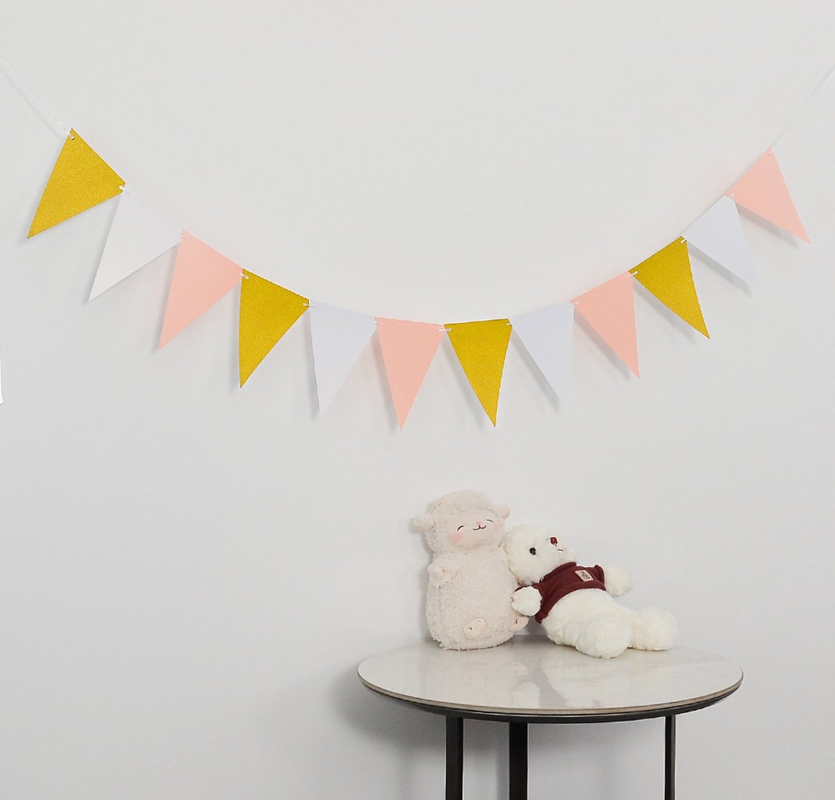 Roze vlaggenlijn - vlaggetjes - effen slinger - geboorte - babyshower - feestdecoratie