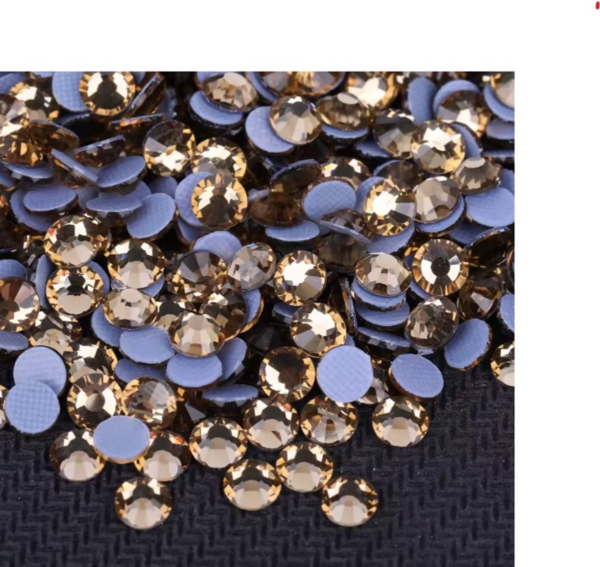 BamBella® - SS30 - Taupe Bruin - Hotfix strass Steentjes - 288 stuks - strass stenen glitters nail art kleding versieren