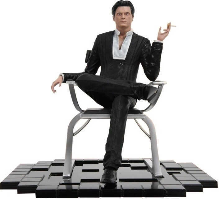 Mass Effect - Illusive Man Statue