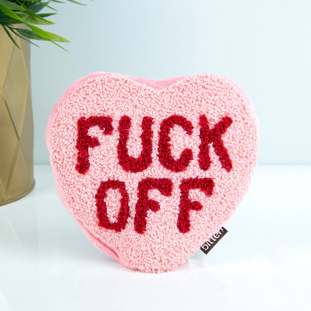 Fuck Off hart warmtekussen - Klein van Bitten