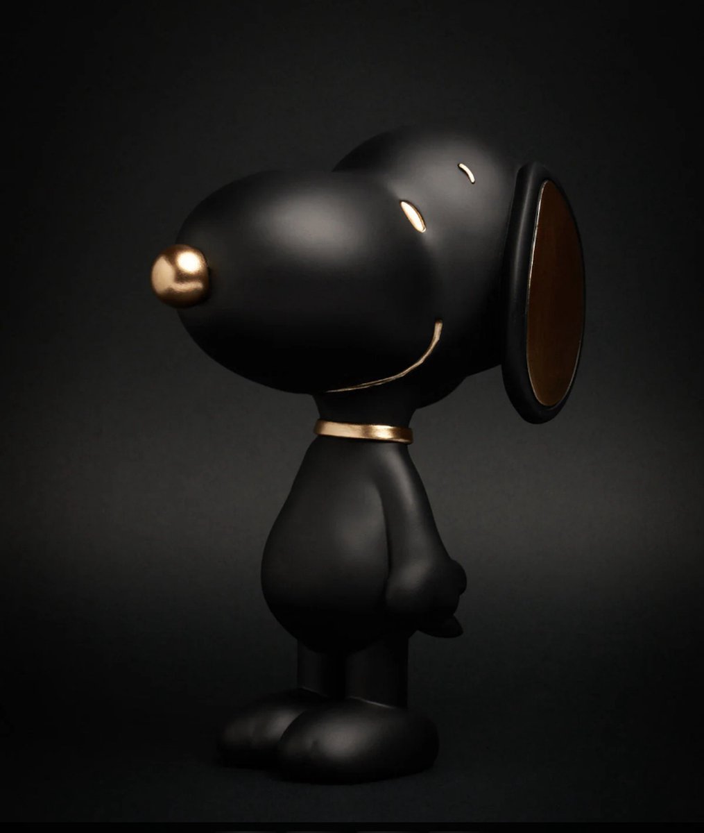 BLOGO DESIGN SNOOPY STANDING BLACK ART. SNOO25-1106 BLOGO DESIGN