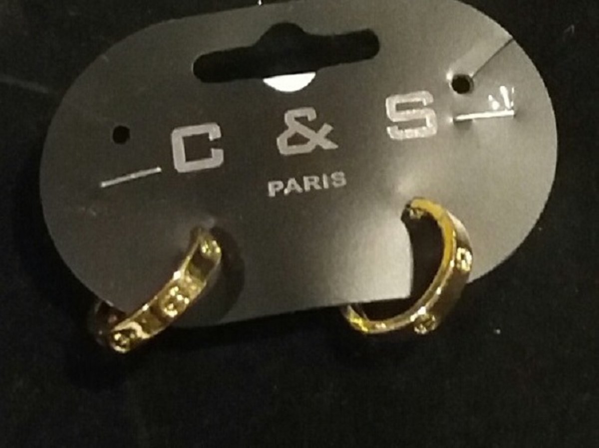 oorstekers - goudkleurig- rond met gravure