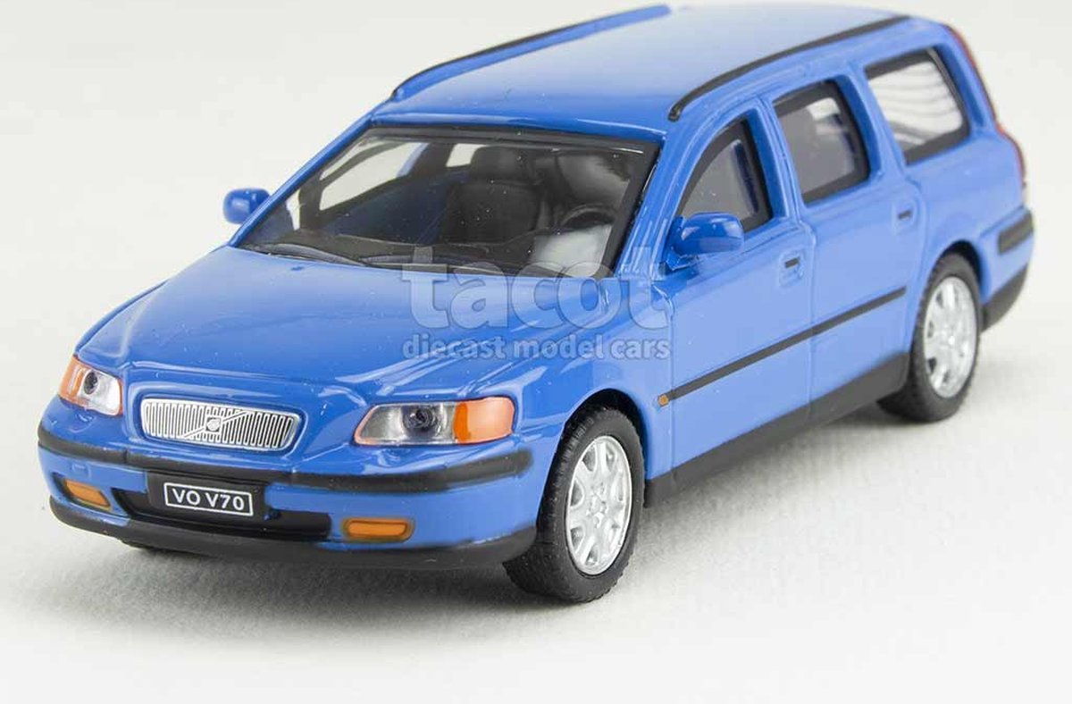 CARARAMA-HONGWELL VOLVO V70 2008