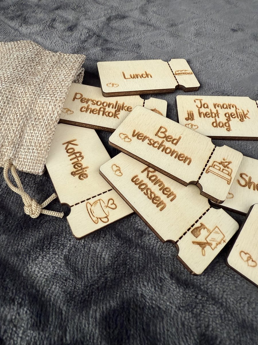 Mama coupons - Voucher - Moederdag - Moederdag cadeautje - Moederdag cadeau voor mama - Cadeaukaarten - Moederdag geschenkset - Mam - Moederdag pakket - Moederdagcadeau - Mama - Mama cadeau - Mama cadeau verjaardag - Coupon boekje - Consumptiebonnen