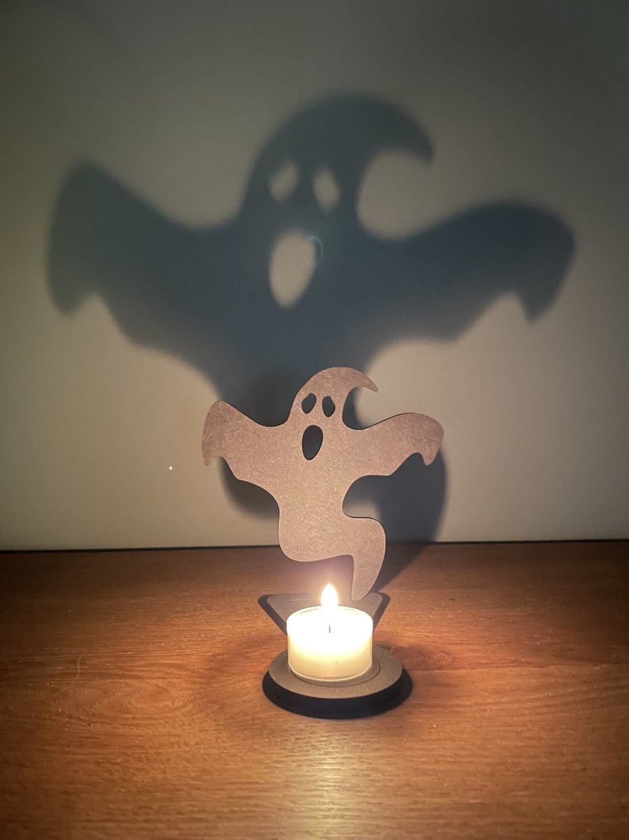 Schaduwfiguur Halloween Spook - Halloween Theelichthouder - Halloween decoratie - Halloween pompoen - Halloween verlichting - Pompoen decoratie - Halloween lantaarn - Halloween - Halloween versiering - Halloween accesoires