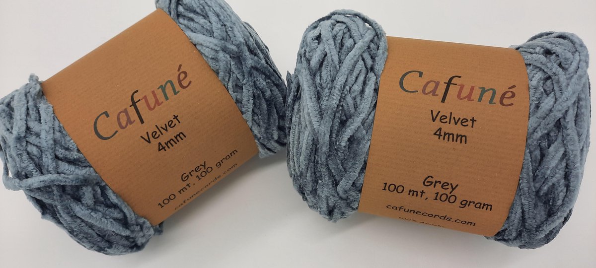 Cafune Velvet - Grijs - 4 mm - Breien - Haken - Weven - per paar
