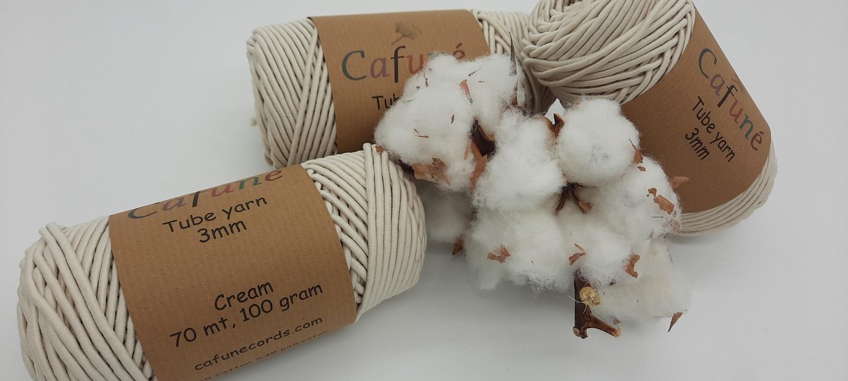 Macrame koord - 3 mm - Creme - buis garen - haken - breien - weven - per paar