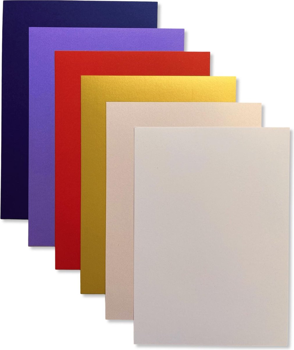 30 vel metallic gekleurd papier - A4 formaat - 21x29,7cm - Cardstock - 250 grams - metallic karton