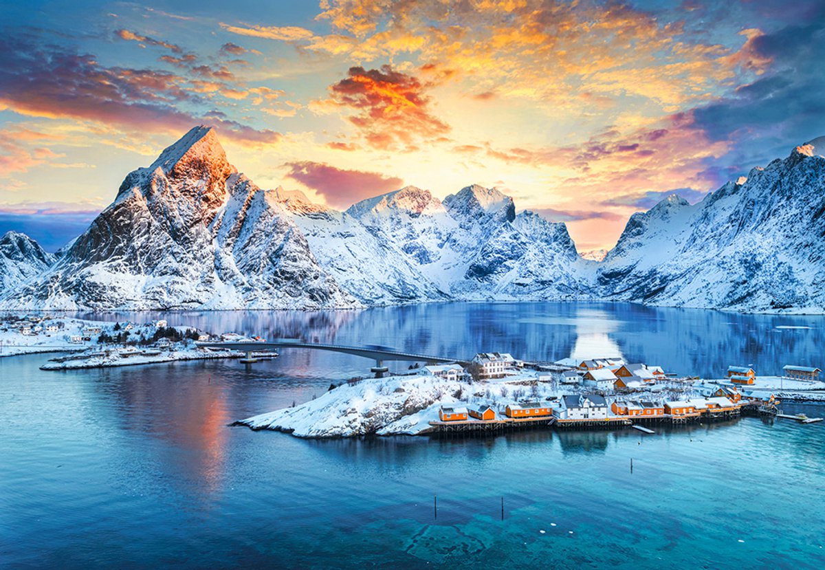 Castorland Sunrise on Sakrisoy, Lofoten, Norway - Teile.