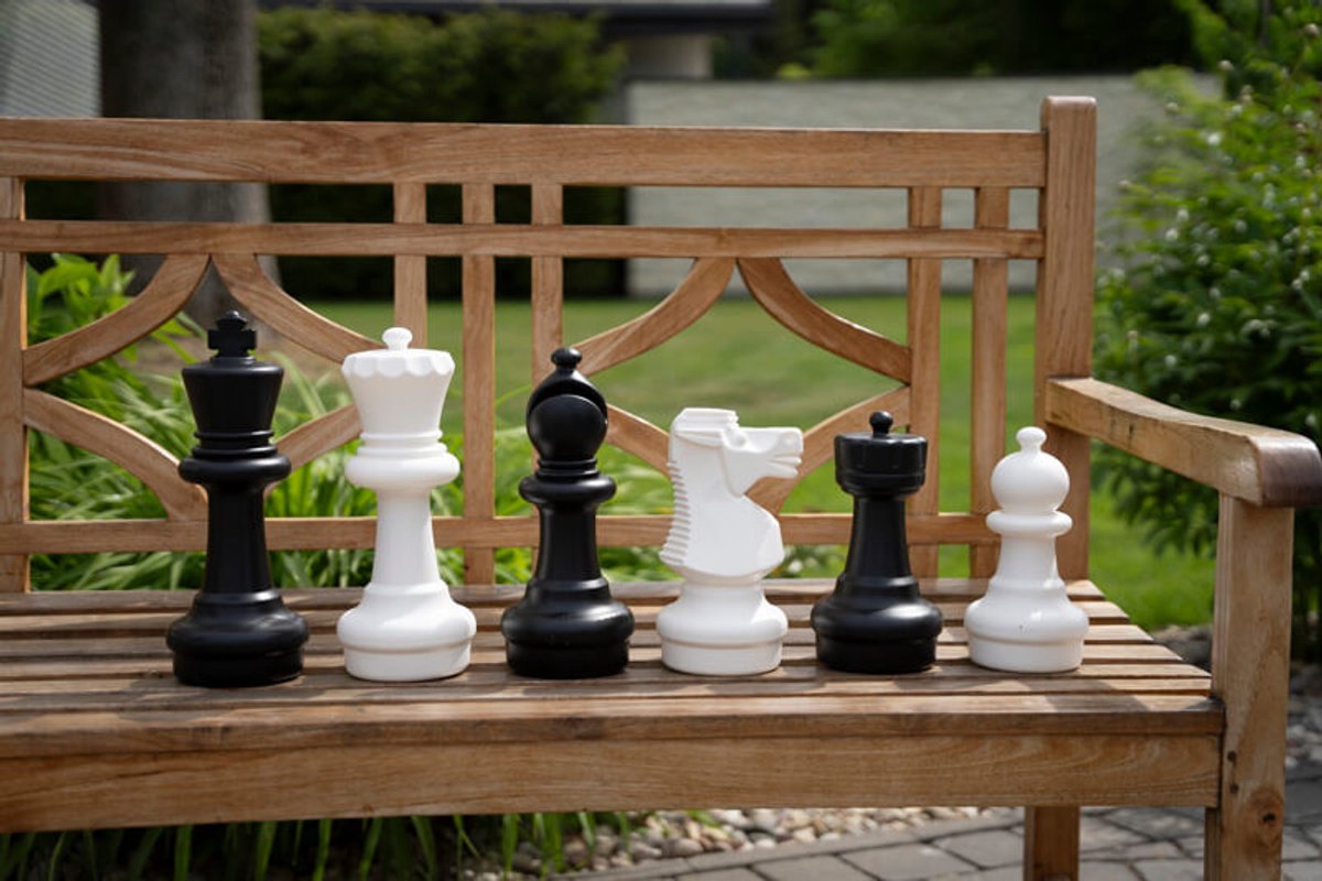 Small garden chess set (king 30 cm)
