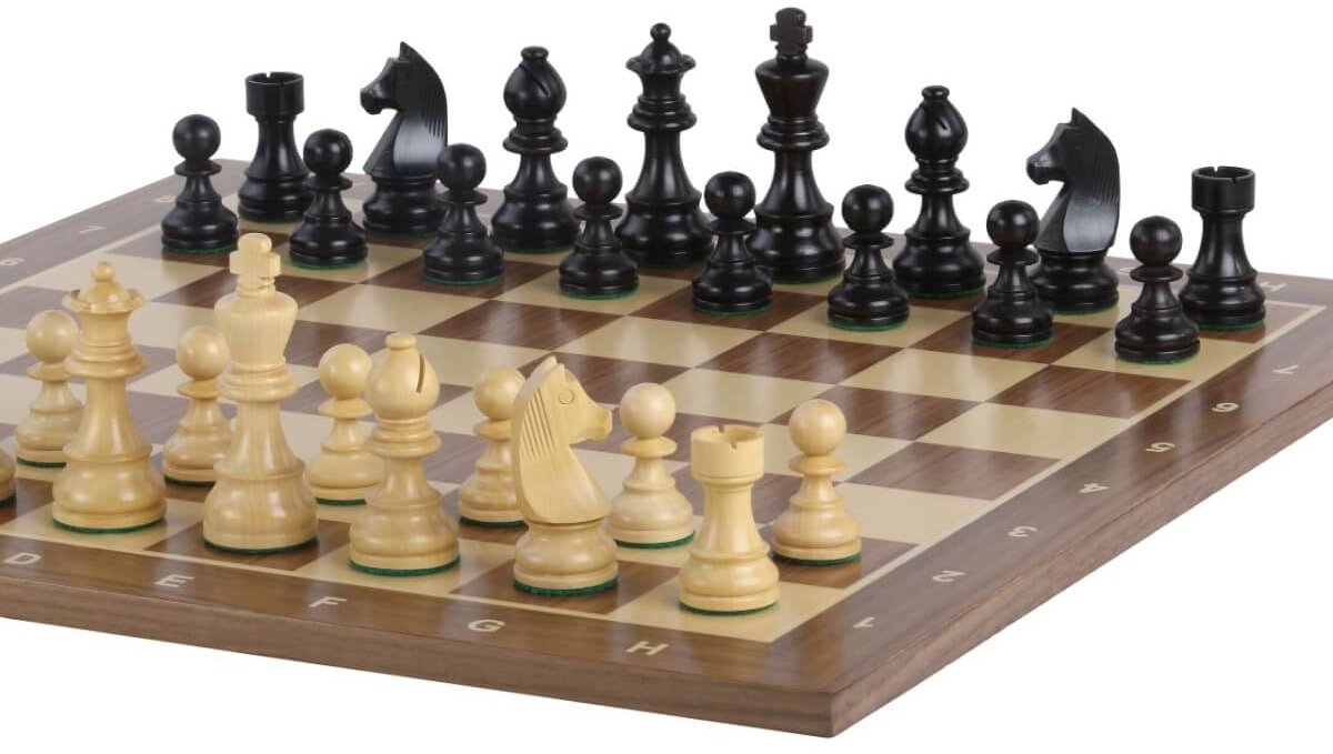 Timeless chess set - chessboard (field 58mm), figures (king 96mm)