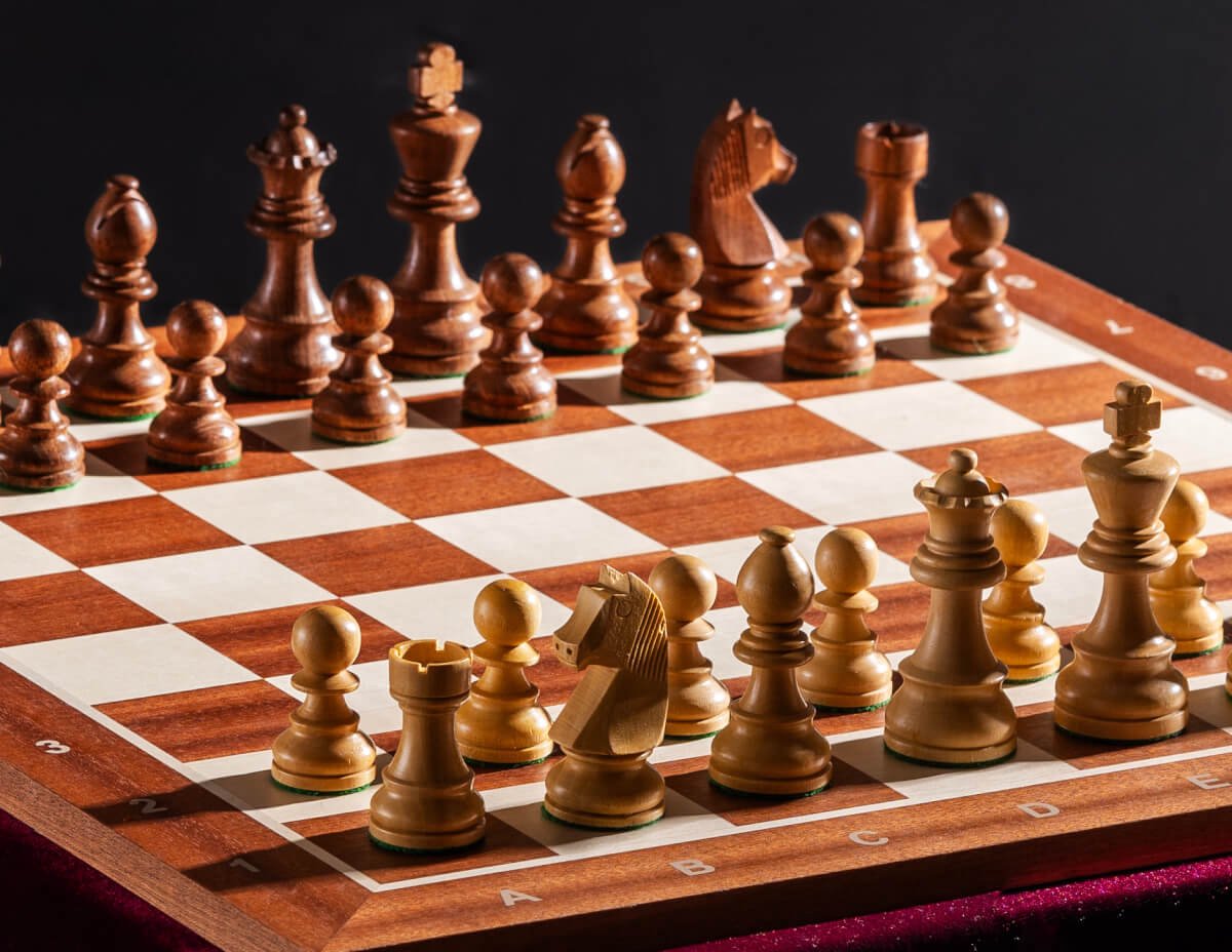 Tournament chess set No. 6 - 58mm board + German Knight 3.75 figures