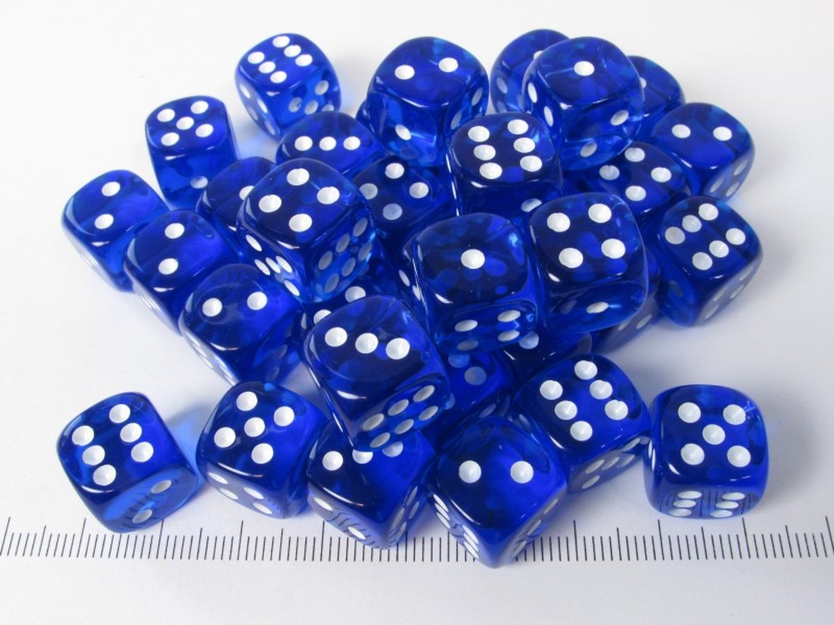 Chessex dobbelstenen set, 36 6-zijdig 12 mm, transparant blauw