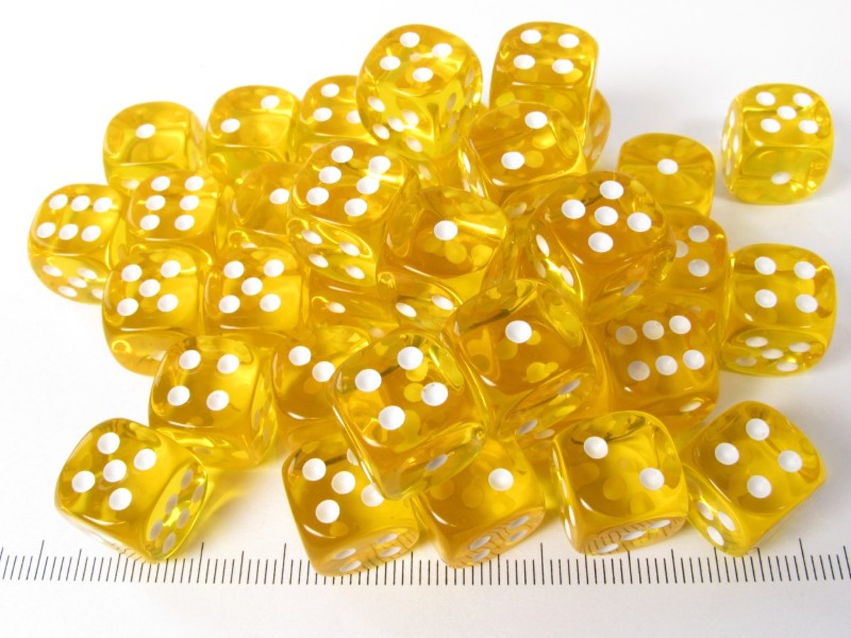 Chessex dobbelstenen set, 36 6-zijdig 12 mm, transparant geel