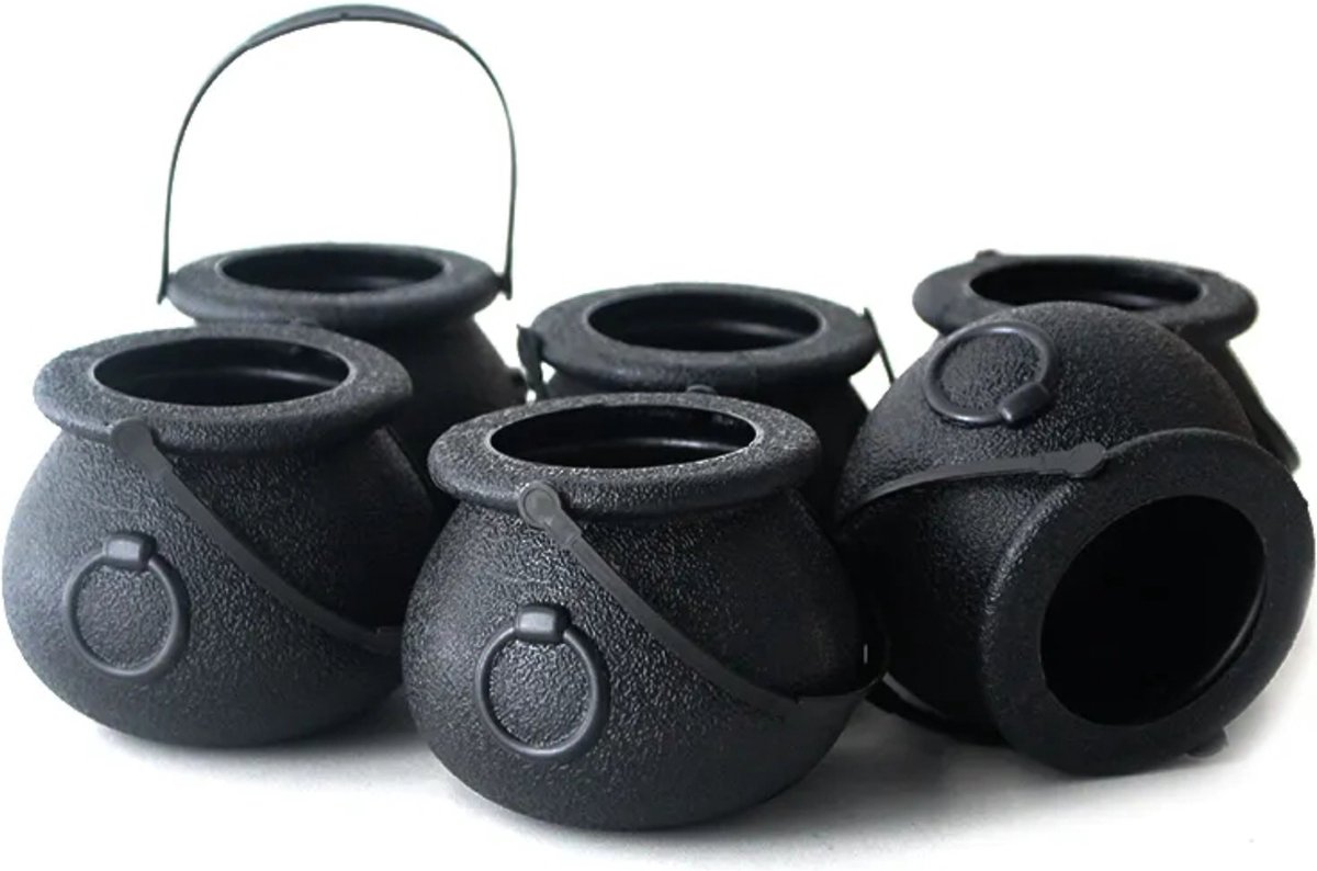 Plastic heksenketeltjes set / 6 Cauldron / kookketel