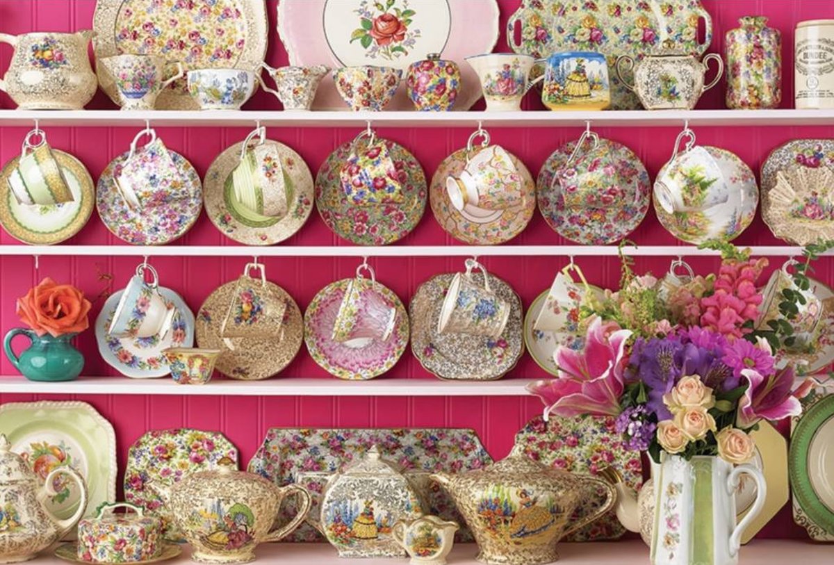 Cobble Hill  Het porselein van oma  Puzzel van 2000 stukjes