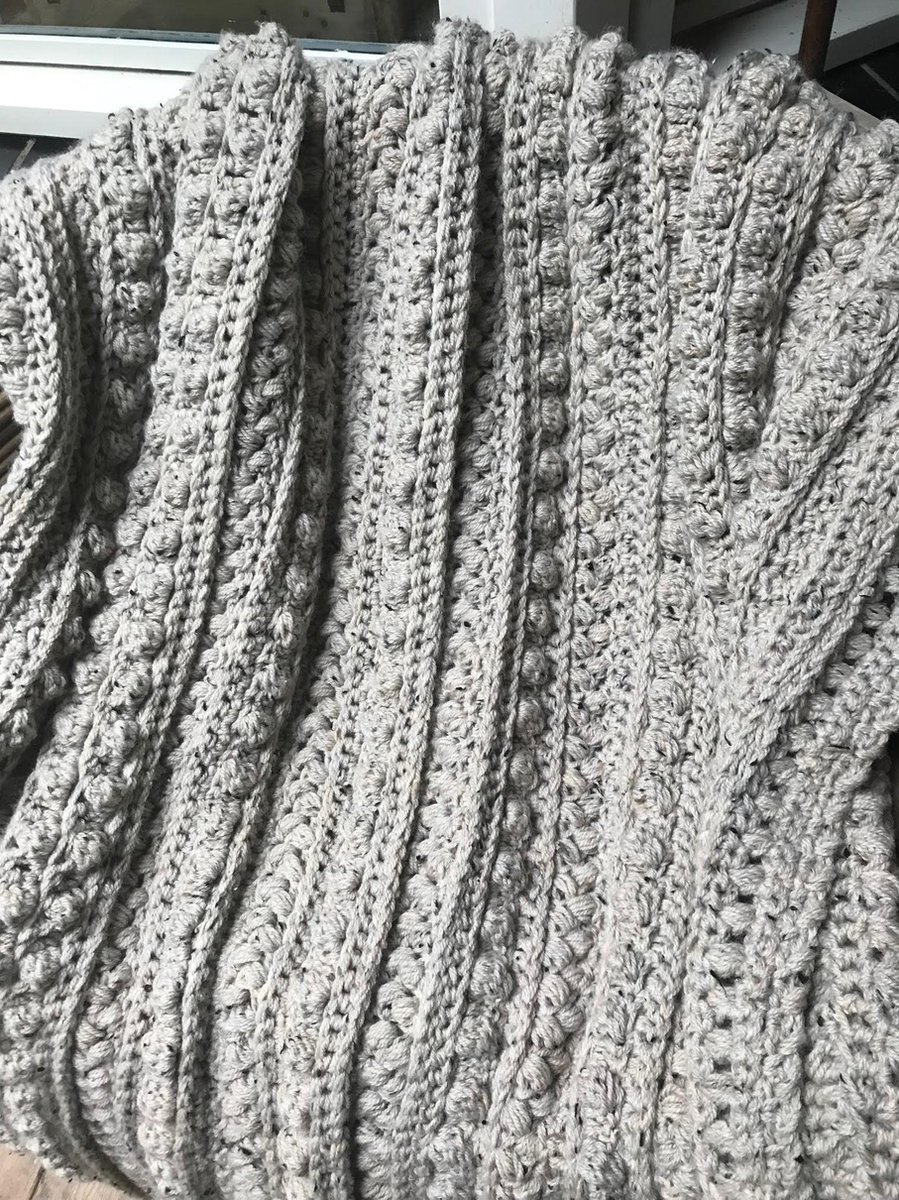 HAAKPAKKET PLAID TWEED