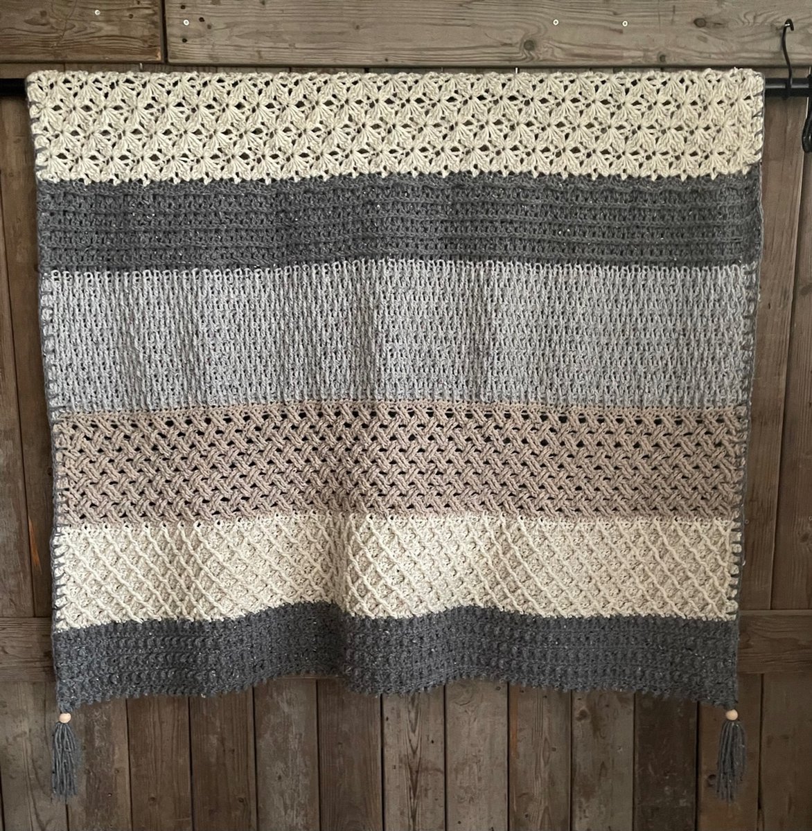 HAAKPAKKET PLAID RUSTIC RELIEF - WOONDEKEN - HAKEN.