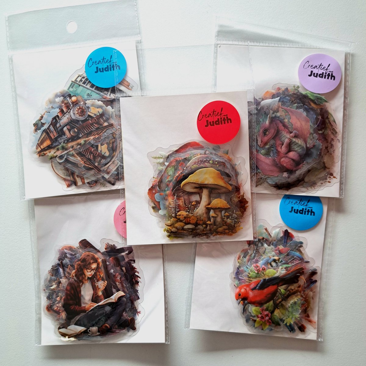 200 Transparante stickers bundel - 200 stickers - thema paddestoel, draken, vogels, reizen, planner - bullet journal stickers - scrapbook - laptop stickers - volwassenen en kinderen