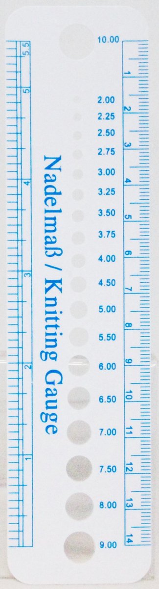 Nadelmass - grootte breinaald meter - breinaaldmeter - Creative Hobby - meetlat breinaalden - art.nr. 827-14 - naalden meter