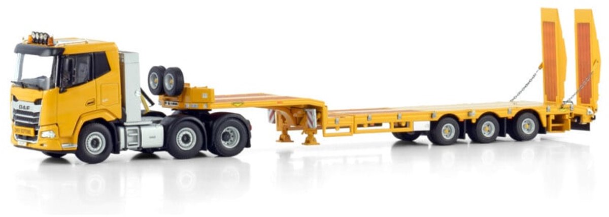 DAF XF SL 6x2 Twin Steer + Semi Lowloader (3 Axle) + Ramps - 1:50 - WSI Models