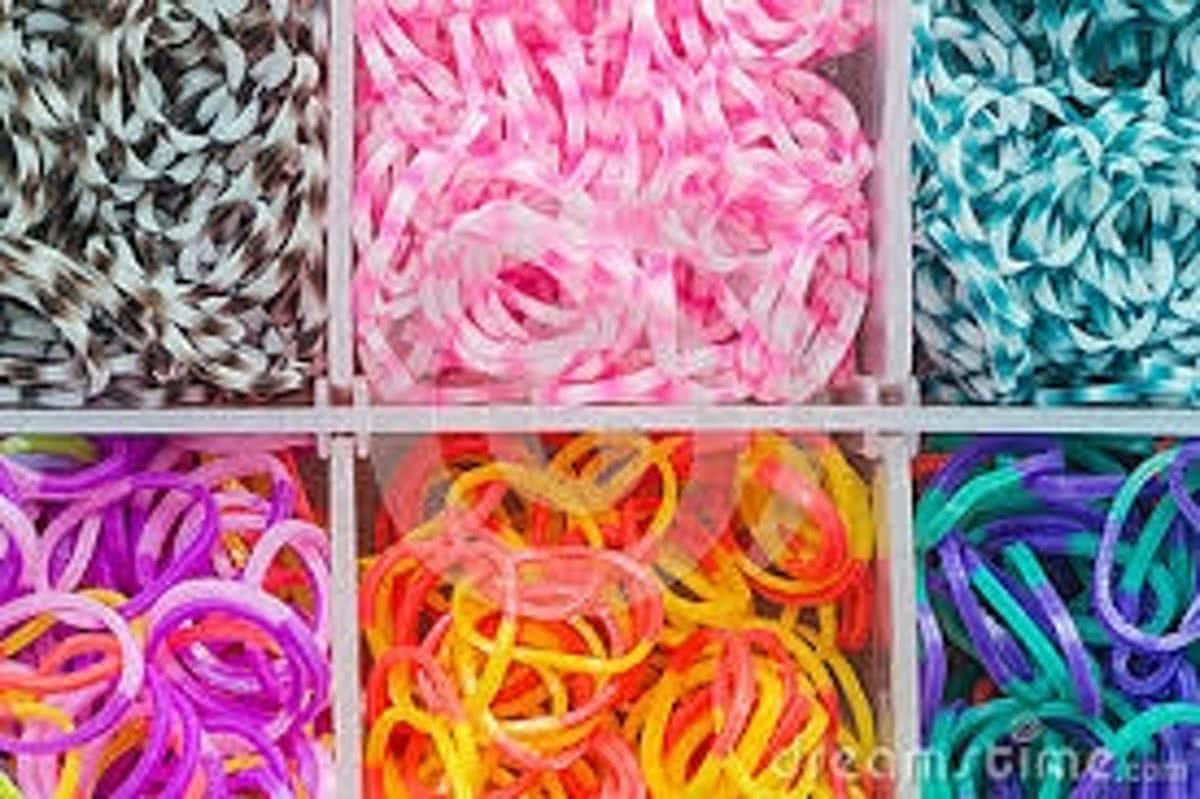 Loom bands koffer TIJDELIJKE ACTIE dubbelzijdig met 5000 looms