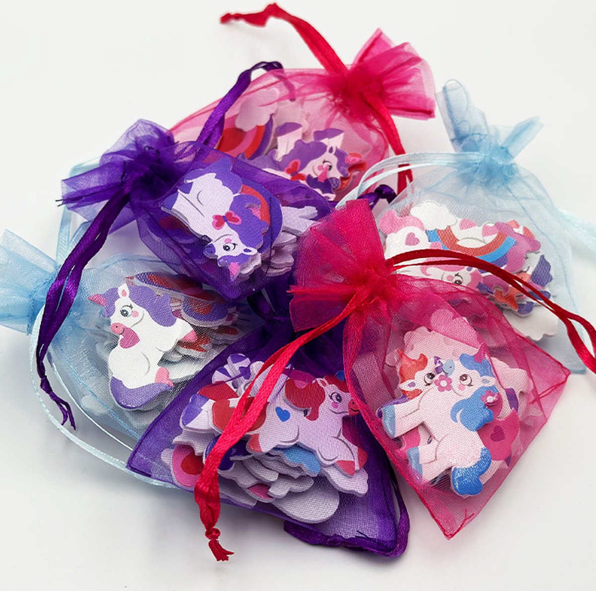 12 Stickertraktaties - Eenhoorn/Unicorns Uitdeelzakjes - Meisjes - Trakteren - Foamstickers