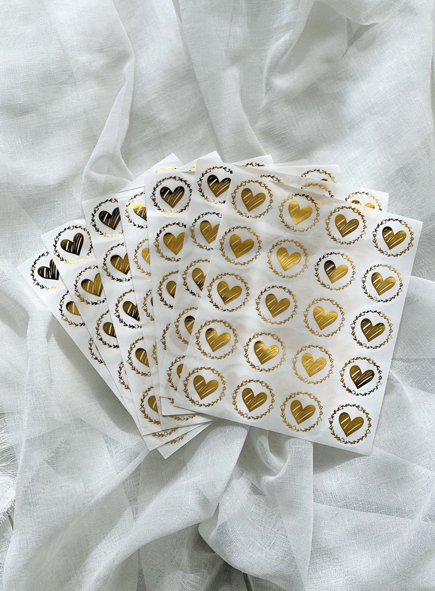 Deco by Dana - Stickervel - Hartjes - Goud - Bruilof & Feestdecoratie - 200 stickers - 10 vellen