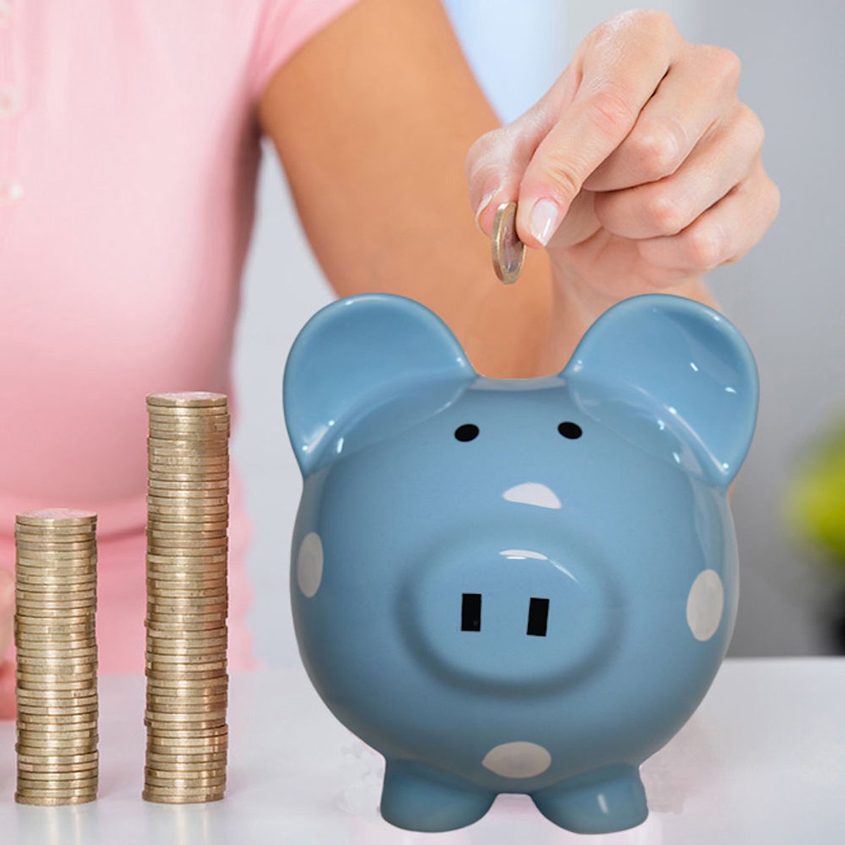 Decopatent - Spaarvarken Spaarpot - Keramiek - Afm 15,5 x 12,5 x 14 cm - Spaarpot varken voor volwassenen en kleine kinderen - Cadeau - Kleur: Blauw