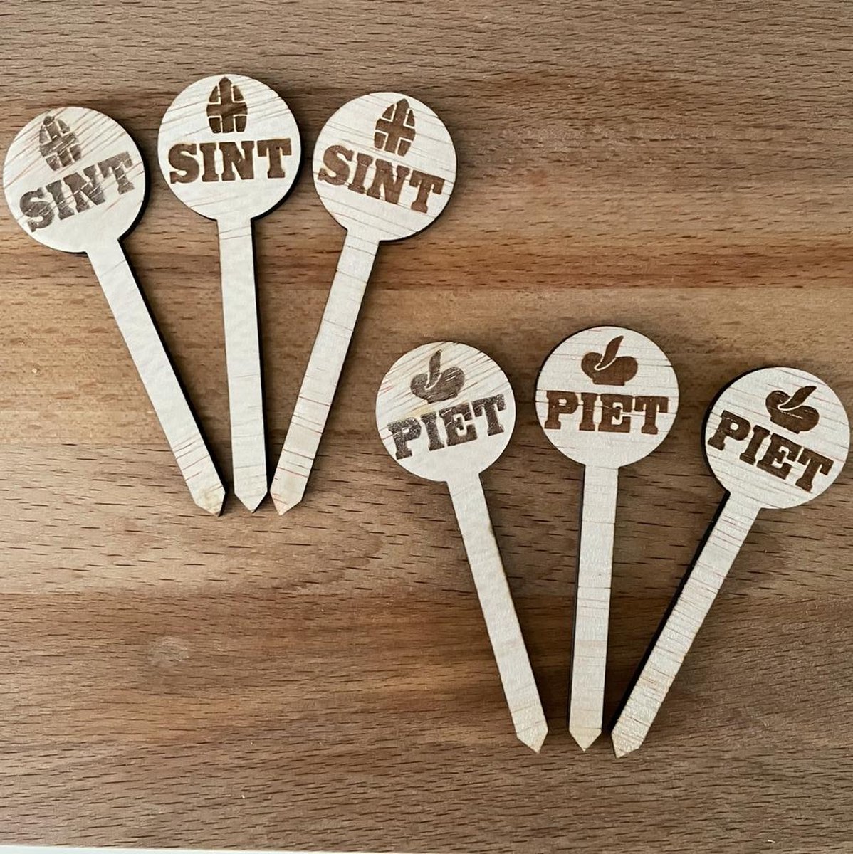 Houten Sinterklaas Prikkers Sint & Piet - Sinterklaas - Houten Decoratie - Hout- Feestdecoratie - Taartdecoratie - 5 December - Pakjesavond