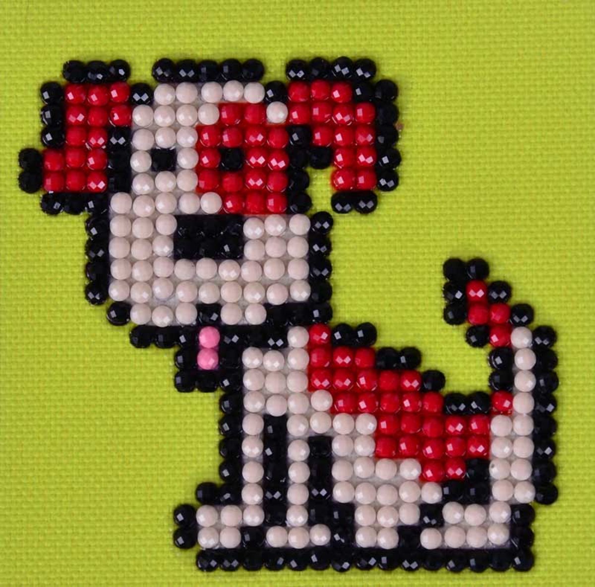 Dimaond Dotz ® painting Fido (7.6x7.6 cm)