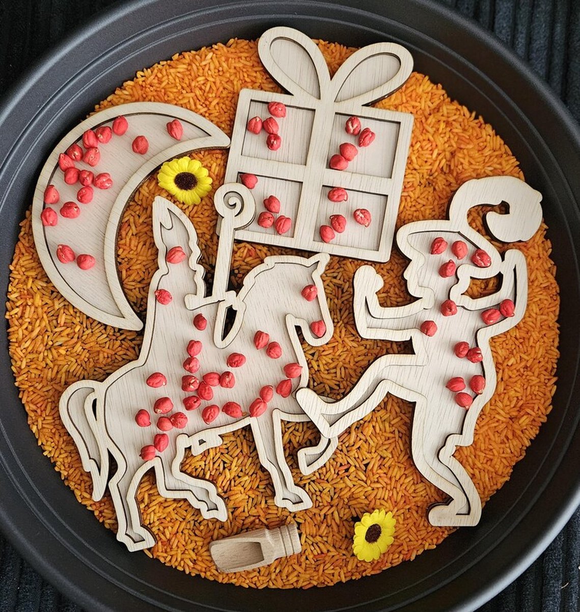 Vulvorm, vulvormen set Sinterklaas, Pietje voor speelrijst - sensorische speelgoed set - Sensory, sensorisch motorische ontwikkeling