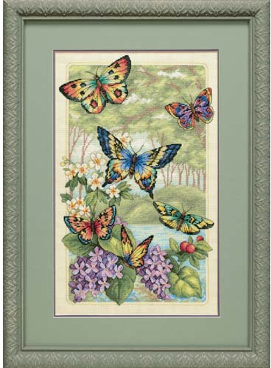 borduurpakket 35223 vlinders met bloemen