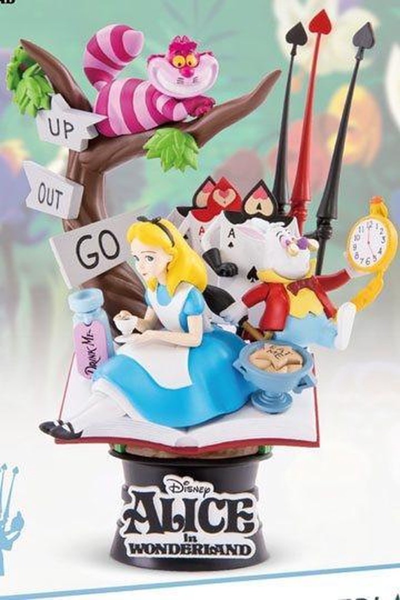 Disney Diorama Alice in Wonderland