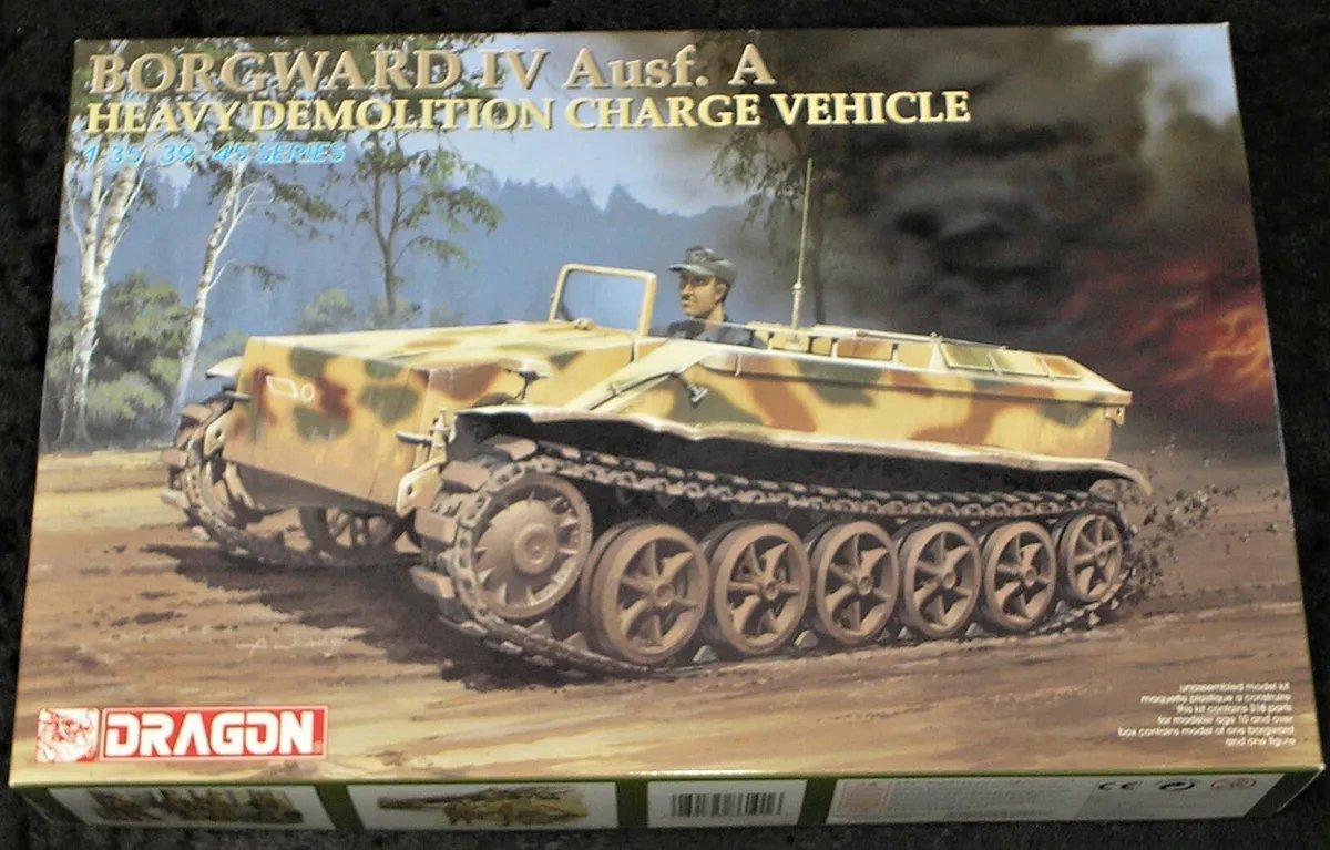 Dragon Modelbouwpakket Auto - 6101 Borgward IV Ausf. A - Heavy Demolition Charge Vehicle Plastic - 1:35 -