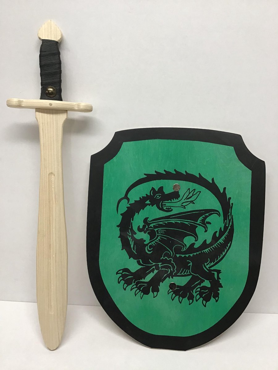 Houten struikrover zwaard en Schild groen draak kinderzwaard ridderzwaard ridderschild ridder