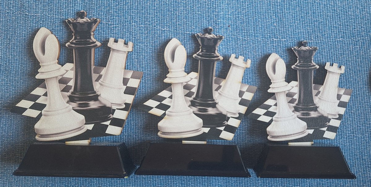 Schaakstukken als Trofee Set van 3