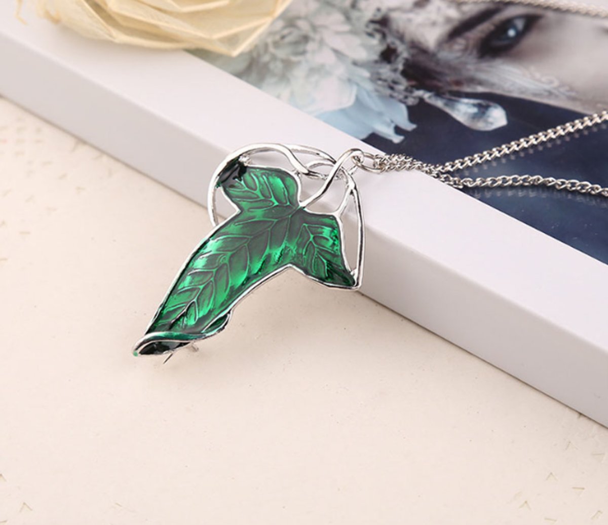 Lord of the Rings, Bladeren van Lorien, Elven, Ketting, Hanger,  Galadriel, Aragorn, Legolas, Gimli, Gandalf, Hobbits, The Ring