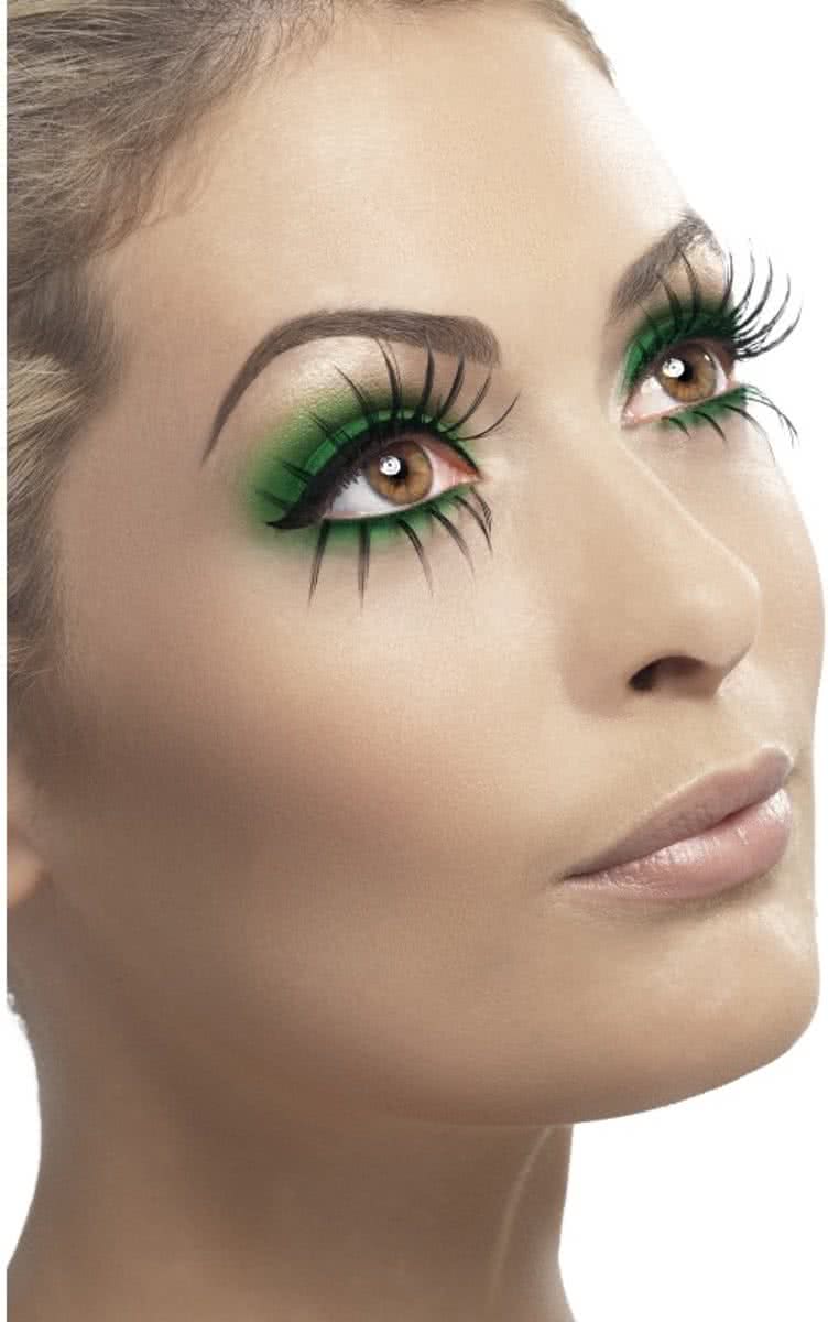 Zwarte lange wimpers